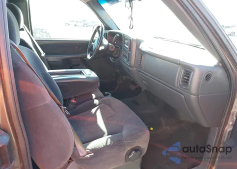 2002 Chevrolet Silverado 1500 Ls from USA, damaged, VIN 2GCEC19V321286855